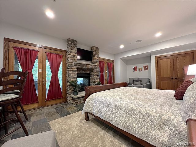 13 Ellicottvillas, Ellicottville, NY 14731