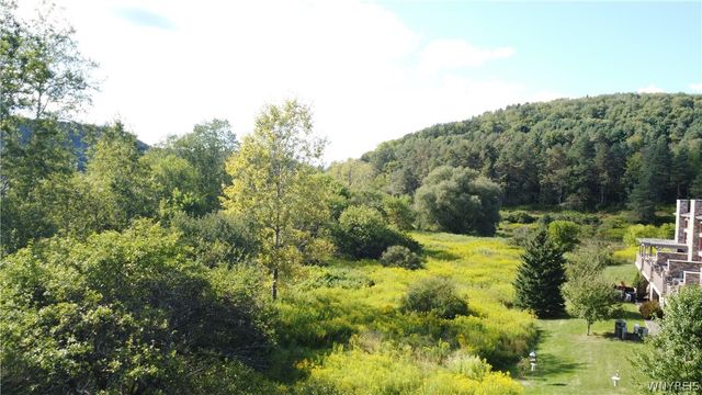 13 Ellicottvillas, Ellicottville, NY 14731