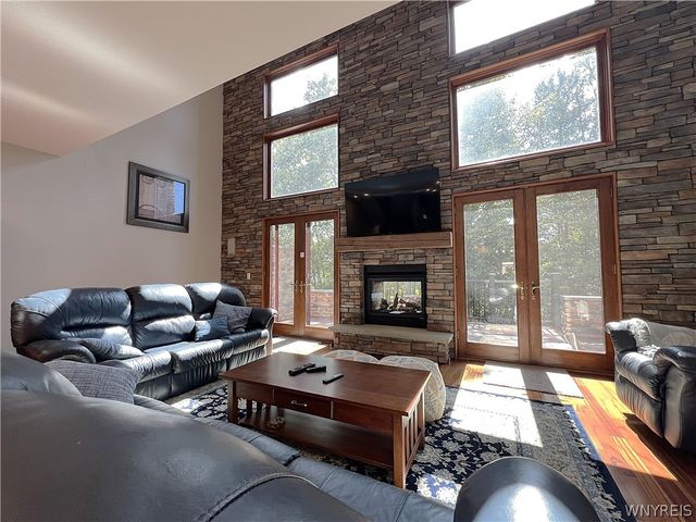 13 Ellicottvillas, Ellicottville, NY 14731