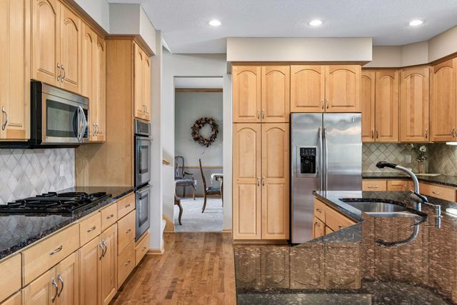 4705 Xene Lane N, Plymouth, MN 55446