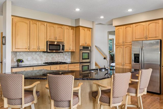 4705 Xene Lane N, Plymouth, MN 55446