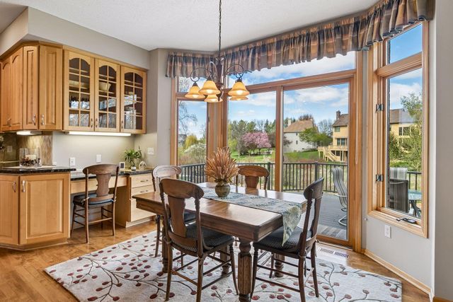 4705 Xene Lane N, Plymouth, MN 55446