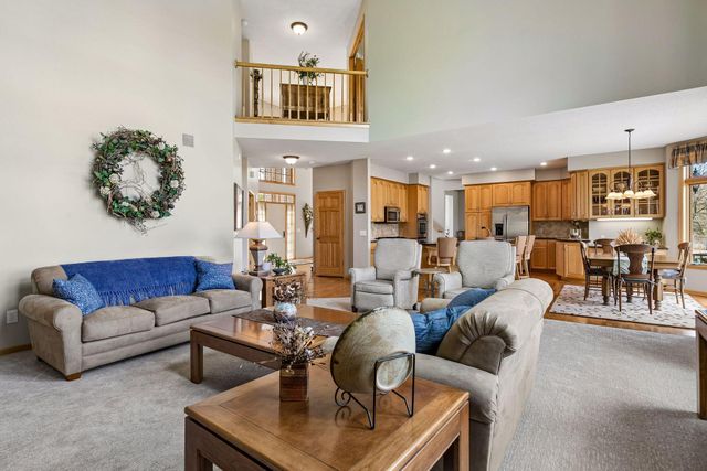 4705 Xene Lane N, Plymouth, MN 55446