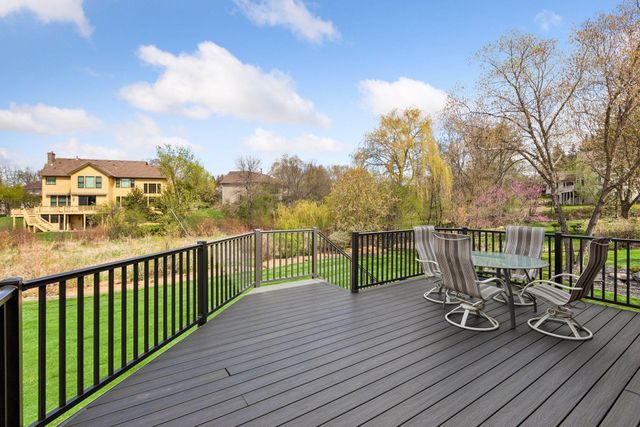 4705 Xene Lane N, Plymouth, MN 55446