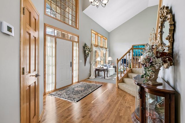 4705 Xene Lane N, Plymouth, MN 55446