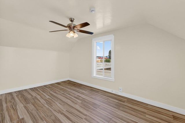 114 2nd Street, Watsonville, CA 95076