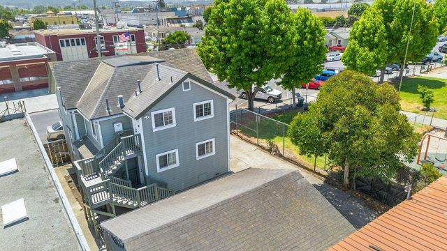 114 2nd Street, Watsonville, CA 95076