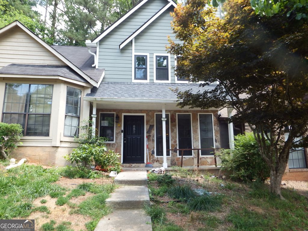 885 Brandy Oaks Lane, Stone Mountain, GA 30088