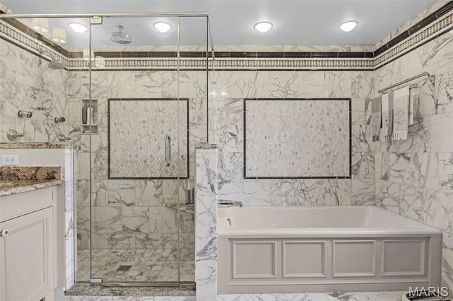 6331 Alexander Drive, Clayton, MO 63105