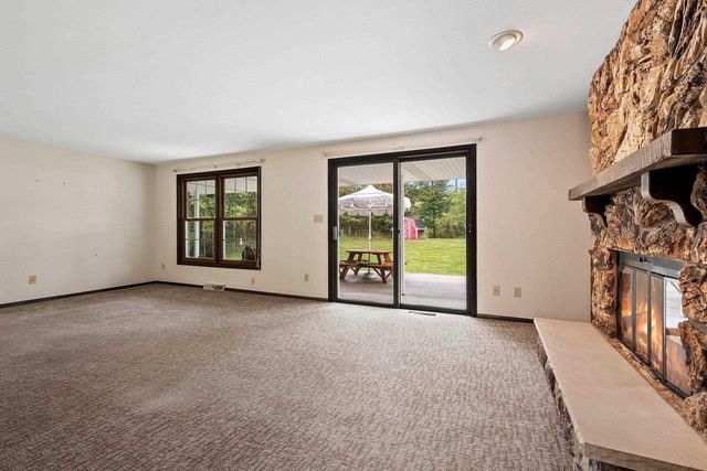2439 MORNING STAR TRAIL, Green Bay, WI 54302