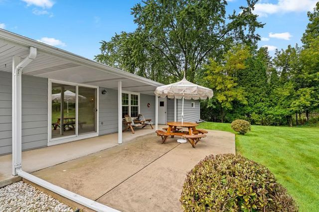 2439 MORNING STAR TRAIL, Green Bay, WI 54302