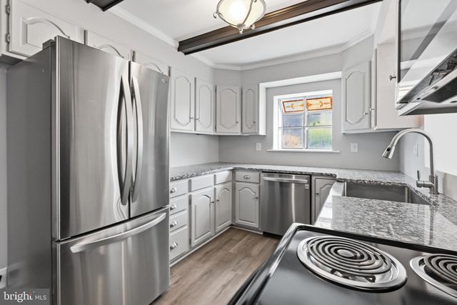 152 TREATY RD, Drexel Hill, PA 19026