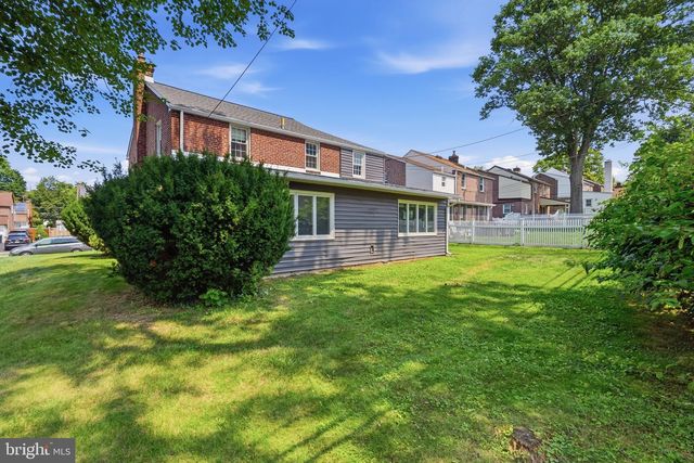 152 TREATY RD, Drexel Hill, PA 19026