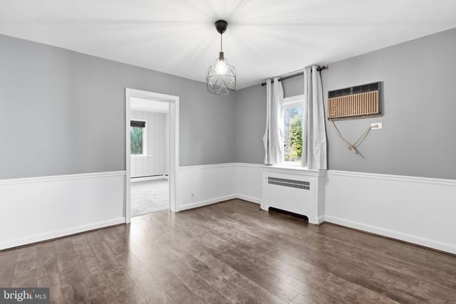 152 TREATY RD, Drexel Hill, PA 19026