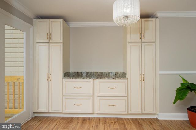 9203 SHEFFIELD HUNT CT, Lorton, VA 22079