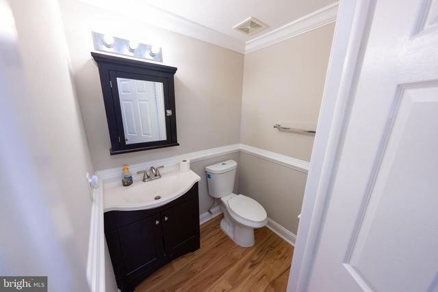 9203 SHEFFIELD HUNT CT, Lorton, VA 22079