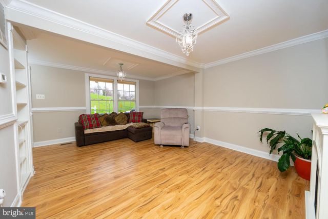 9203 SHEFFIELD HUNT CT, Lorton, VA 22079