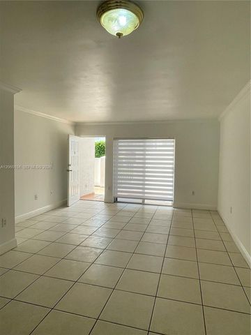 7640 SW 153rd Ct 101, Miami, FL 33193