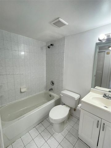 7640 SW 153rd Ct 101, Miami, FL 33193