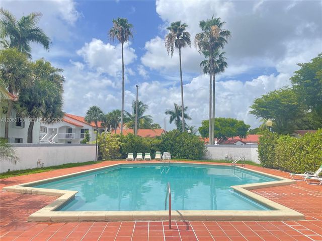 7640 SW 153rd Ct 101, Miami, FL 33193