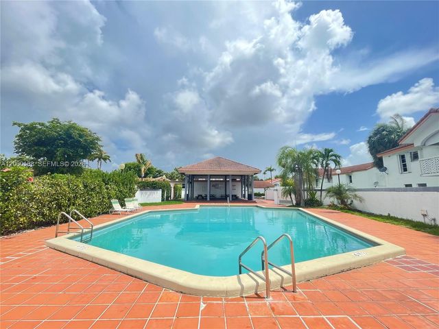 7640 SW 153rd Ct 101, Miami, FL 33193