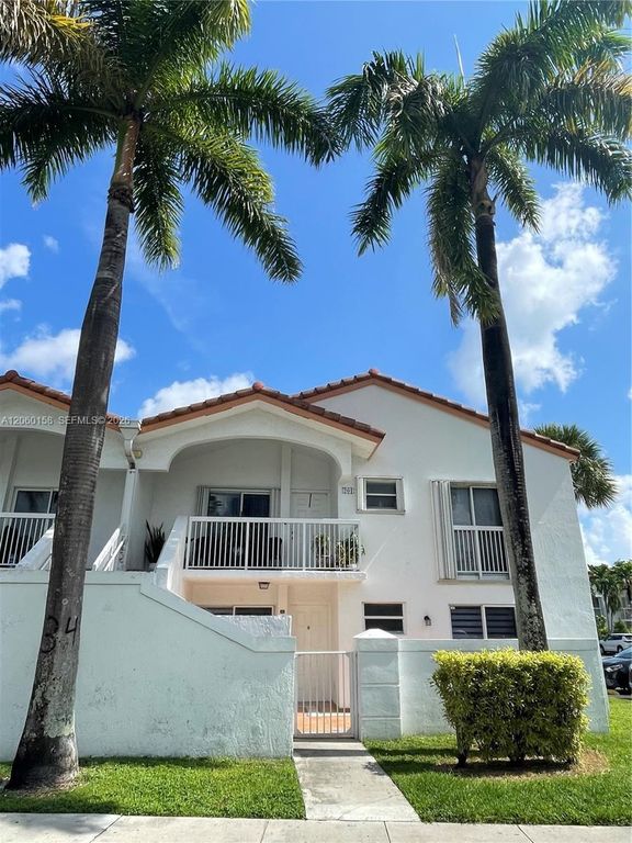 7640 SW 153rd Ct 101, Miami, FL 33193