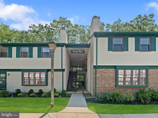 4 LYMAN HALL BLDG, Turnersville, NJ 08012