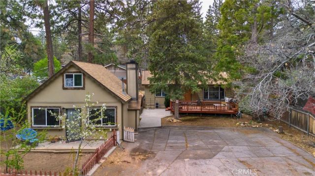 360 Maple Lane, Sugarloaf, CA 92386