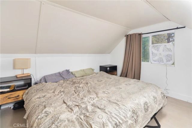 360 Maple Lane, Sugarloaf, CA 92386