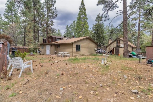 360 Maple Lane, Sugarloaf, CA 92386