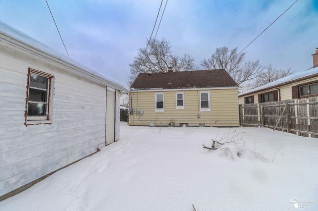 35247 Currier Street, Wayne, MI 48184