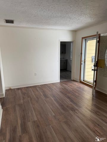 35247 Currier Street, Wayne, MI 48184