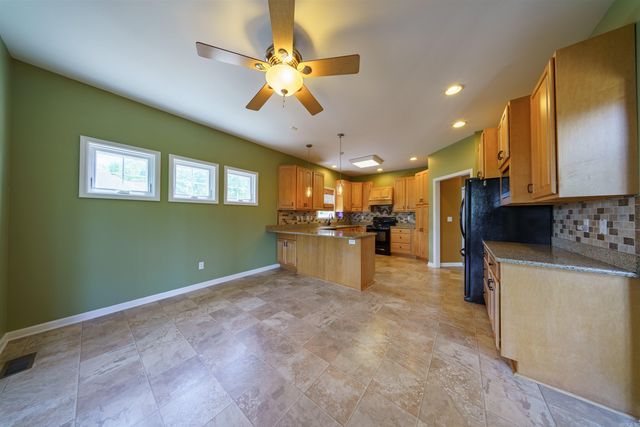 505 E Tri Lakes, Horseshoe Bend, AR 72512