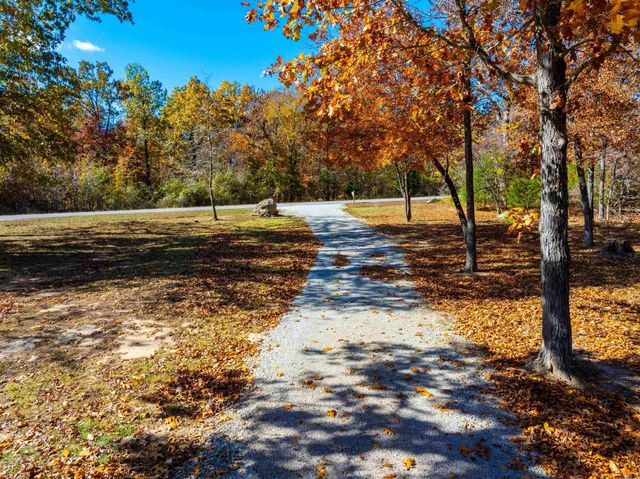 505 E Tri Lakes, Horseshoe Bend, AR 72512