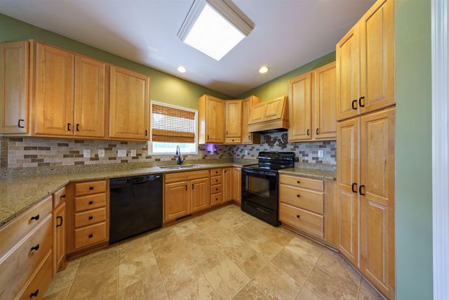 505 E Tri Lakes, Horseshoe Bend, AR 72512
