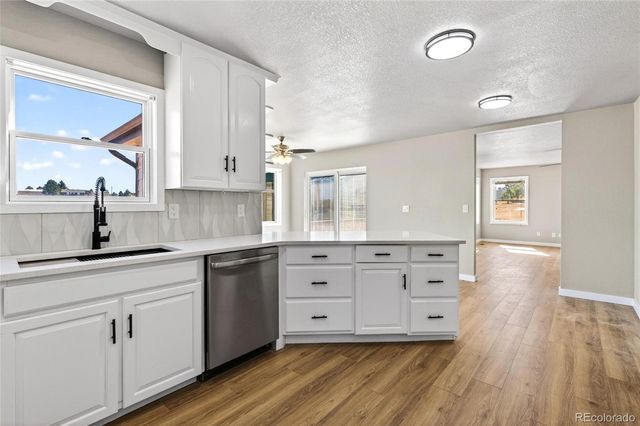 7520 Shenandoah Drive, Elizabeth, CO 80107