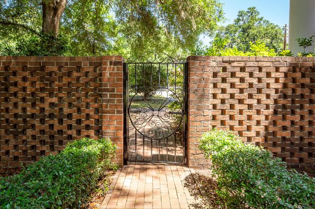 458 Hampton Street, Walterboro, SC 29488