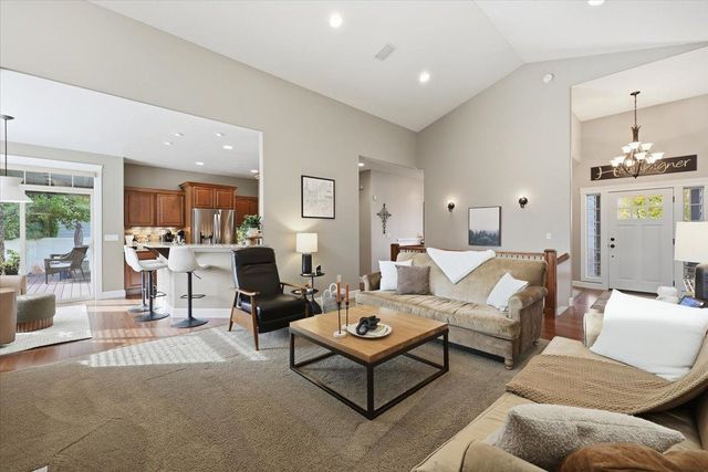 10905 N Acoma Dr, Spokane, WA 99208