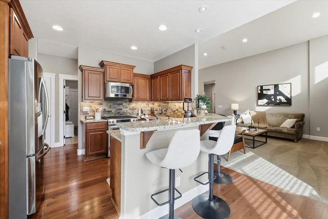 10905 N Acoma Dr, Spokane, WA 99208