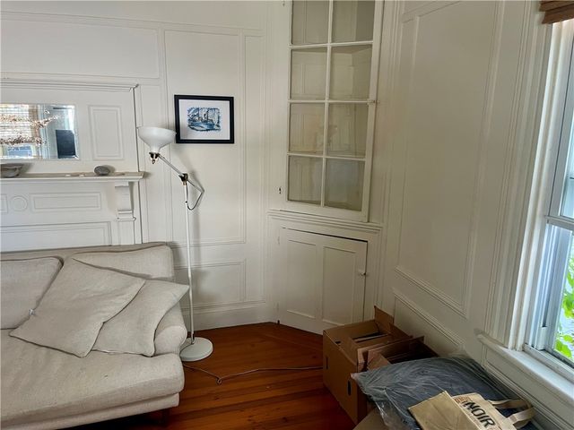 21 Dean Avenue 2, Newport, RI 02840