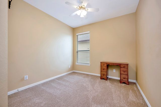 802 Little Cub Way, Euless, TX 76039