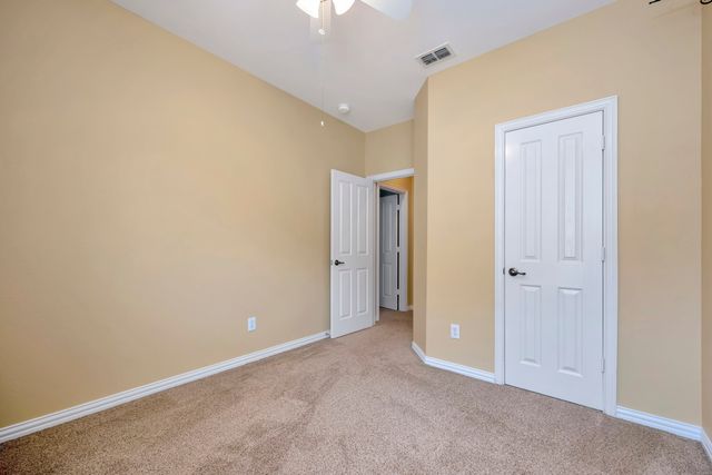 802 Little Cub Way, Euless, TX 76039