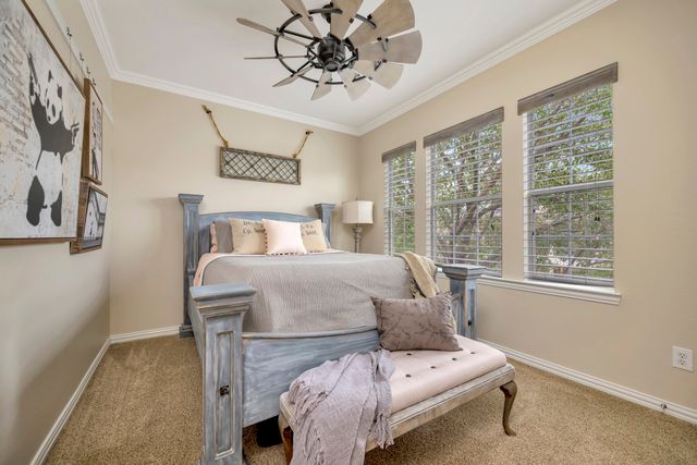 802 Little Cub Way, Euless, TX 76039