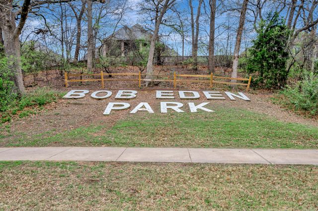 802 Little Cub Way, Euless, TX 76039