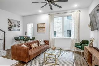 738 Douglas Ave Unit 8, Nashville, TN 37207