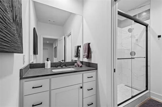 6 Upton Lane, Bella Vista, AR 72714