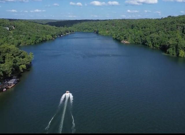 6 Upton Lane, Bella Vista, AR 72714