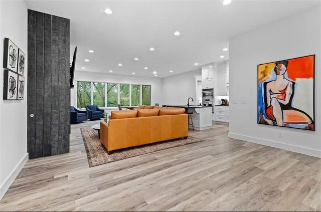 6 Upton Lane, Bella Vista, AR 72714