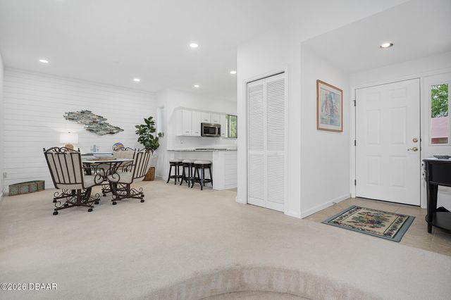 41 Magnolia Drive S, Ormond Beach, FL 32174
