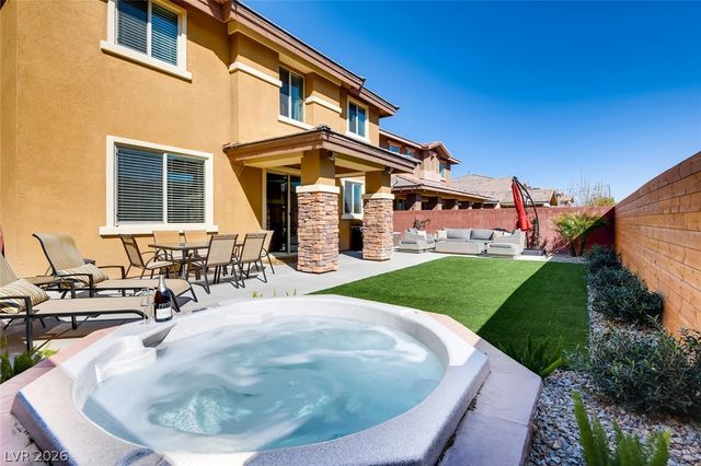 10511 Harvest Green, Las Vegas, NV 89135